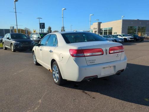 2012 Lincoln MKZ Base