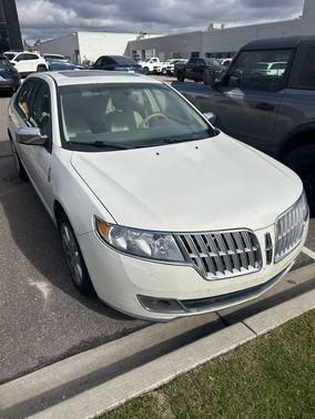 2012 Lincoln MKZ Base