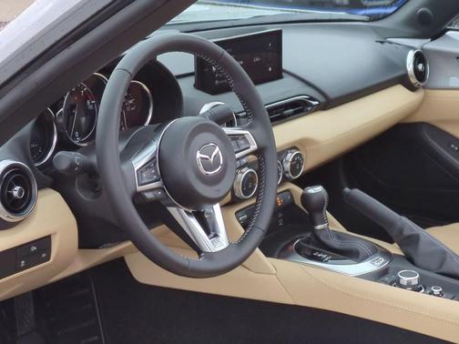 Aero Gray Metallic 2026 Mazda MX-5 Miata Grand Touring