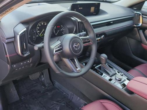 2026 Mazda CX-50 Premium Plus