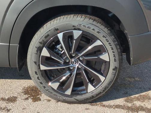 2026 Mazda CX-50 Premium Plus