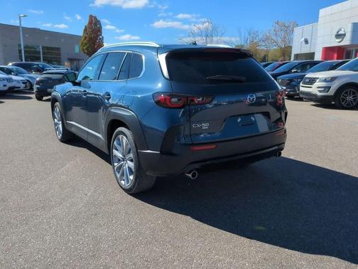 2026 Mazda CX-50 Premium