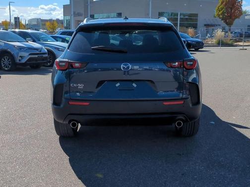 2026 Mazda CX-50 Premium