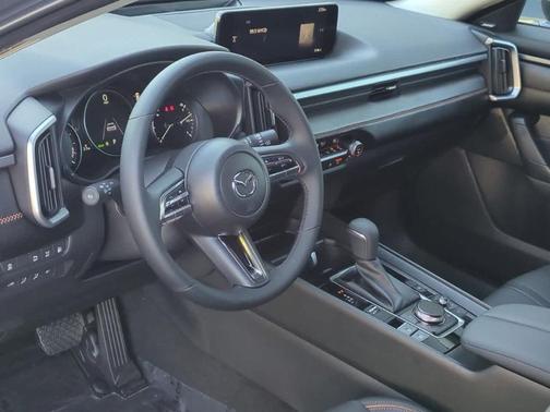 2026 Mazda CX-50 Premium