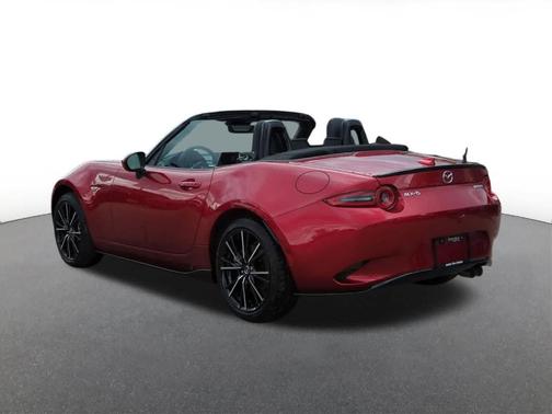 Red 2026 Mazda MX-5 Miata GRAND TOURING