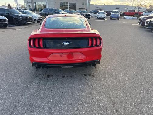 2018 Ford Mustang EcoBoost