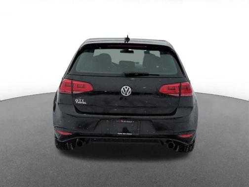 2016 Volkswagen Golf GTI 2.0T SE 4-Door