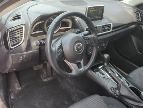 2015 Mazda Mazda3 i Touring