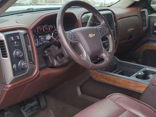 2016 Chevrolet Silverado 1500 High Country