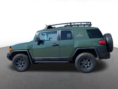 2011 Toyota FJ Cruiser Base