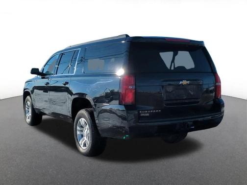 2017 Chevrolet Suburban LS
