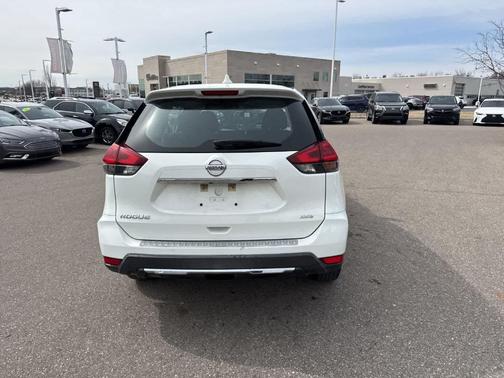 2018 Nissan Rogue S