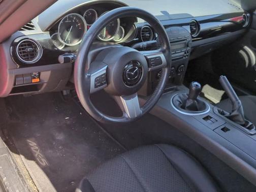 2006 Mazda MX-5 Miata Sport