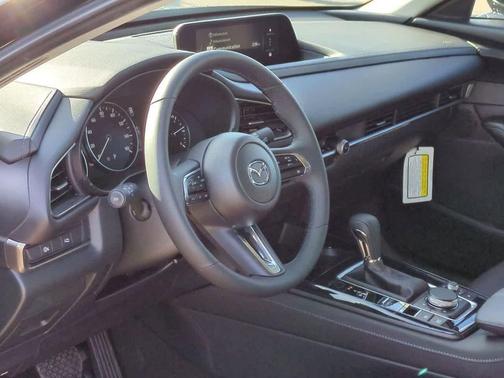 2025 Mazda CX-30 Select