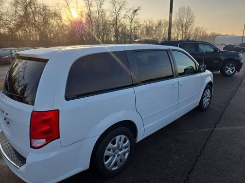 2016 Dodge Grand Caravan AVP/SE