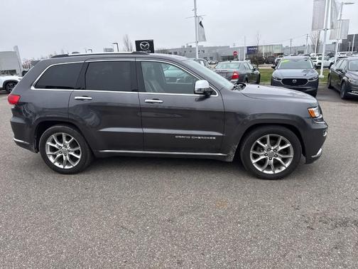 2016 Jeep Grand Cherokee Summit
