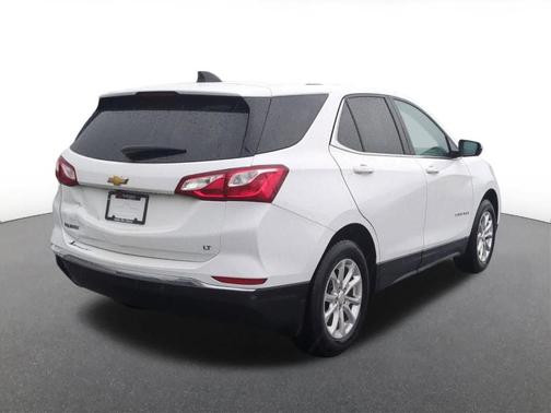 Summit White 2019 Chevrolet Equinox 2LT