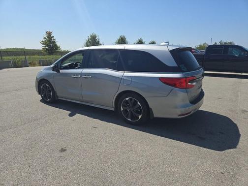 2021 Honda Odyssey Elite