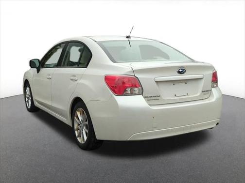 2013 Subaru Impreza 2.0i Premium