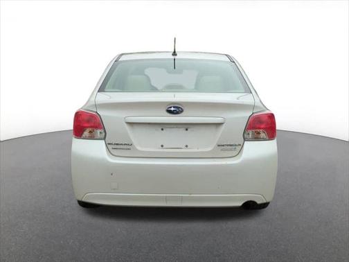 2013 Subaru Impreza 2.0i Premium