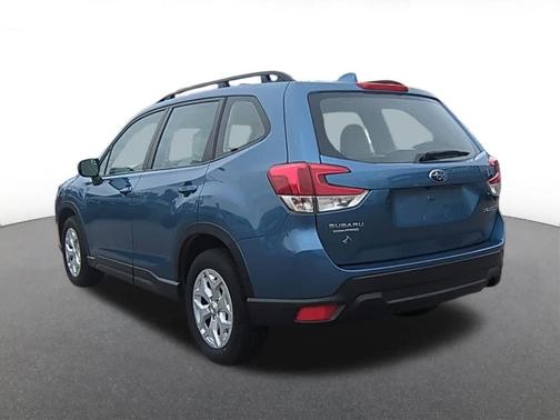 2023 Subaru Forester Base (CVT)
