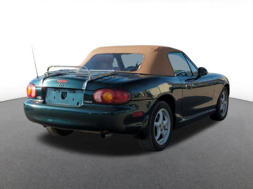 2000 Mazda MX-5 Miata LS