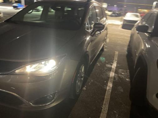 2018 Chrysler Pacifica Touring-L Plus