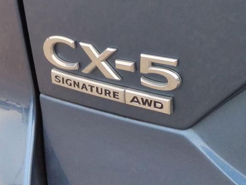 2024 Mazda CX-5 Signature