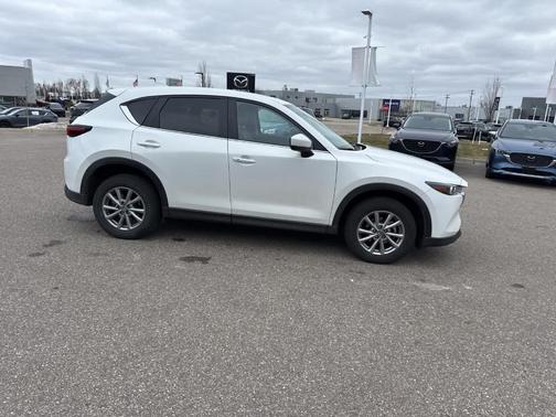 2023 Mazda CX-5 2.5 S Preferred Package