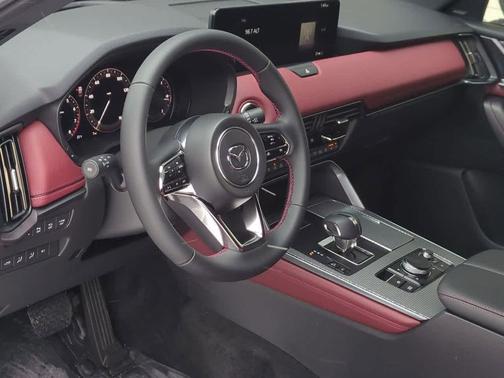 2026 Mazda CX-70 PLUS