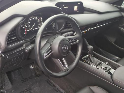 2023 Mazda Mazda3 FWD w/Preferred Package