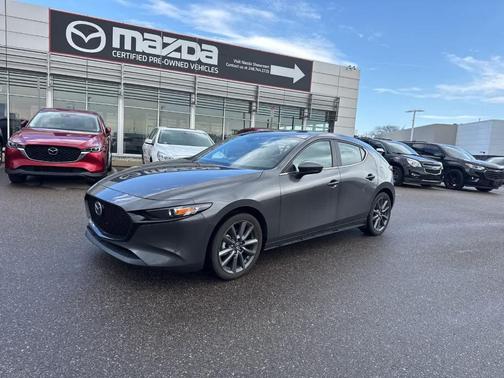 2023 Mazda Mazda3 FWD w/Preferred Package