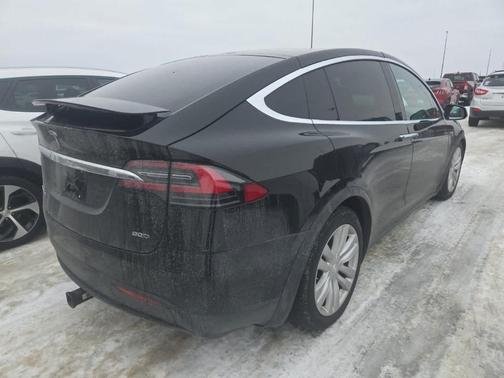 2016 Tesla Model X 90D