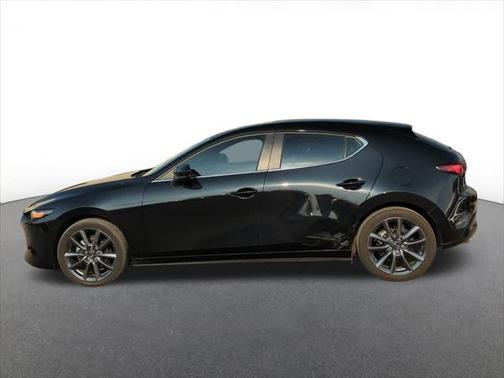 2022 Mazda Mazda3 FWD w/Preferred Package