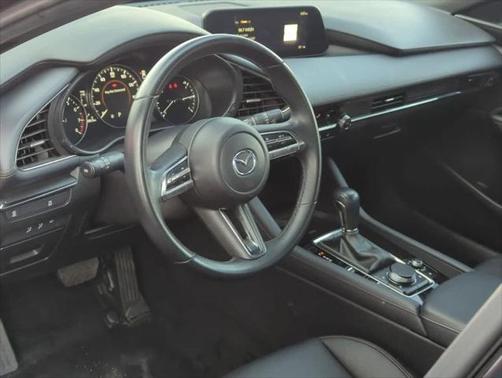2022 Mazda Mazda3 FWD w/Preferred Package