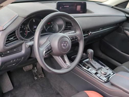 2024 Mazda CX-30 2.5 Carbon Turbo