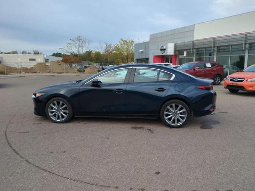 2024 Mazda Mazda3 FWD w/Preferred Package