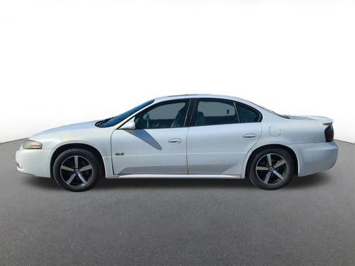 2005 Pontiac Bonneville SLE