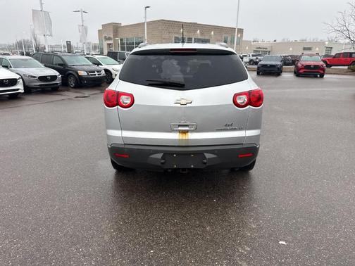 2010 Chevrolet Traverse LT
