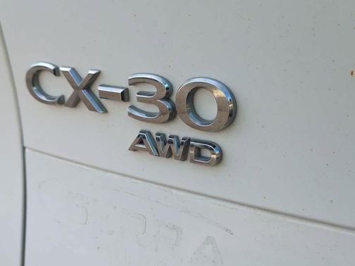 2022 Mazda CX-30 2.5 S Select Package