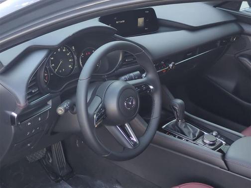 2026 Mazda Mazda3 2.5 S Carbon Edition