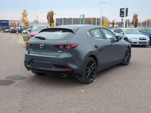 2023 Mazda Mazda3 Carbon Edition