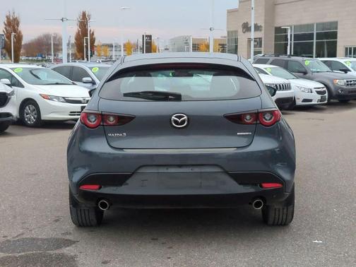 2023 Mazda Mazda3 Carbon Edition