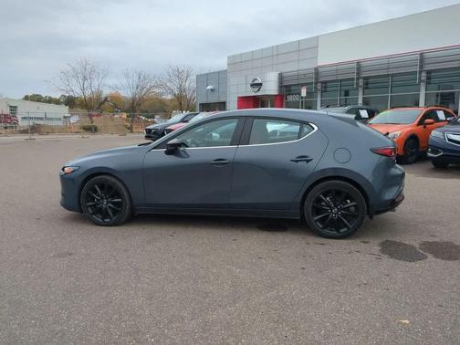 2023 Mazda Mazda3 Carbon Edition