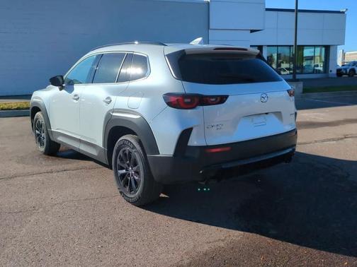 2026 Mazda CX-50 Premium