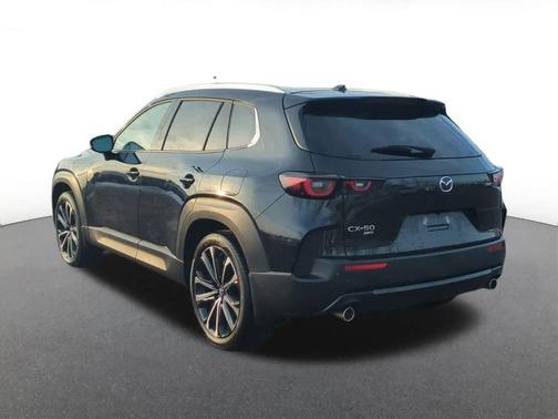2026 Mazda CX-50 Premium