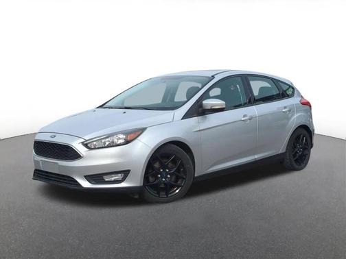 Ingot Silver 2016 Ford Focus SE