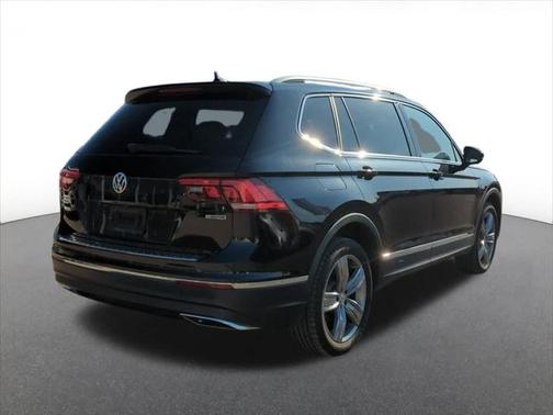 2019 Volkswagen Tiguan 2.0T SEL Premium