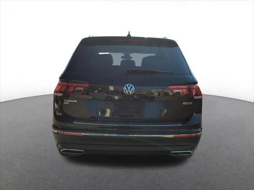 2019 Volkswagen Tiguan 2.0T SEL Premium