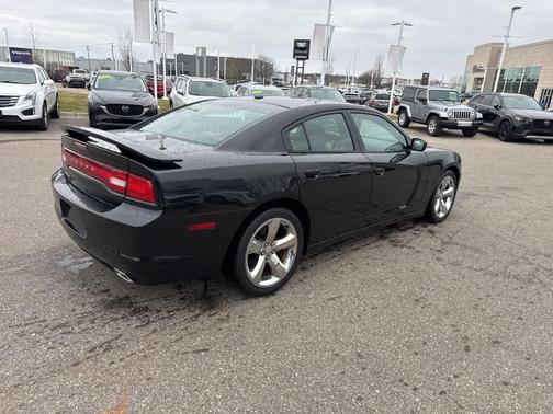 2014 Dodge Charger SE